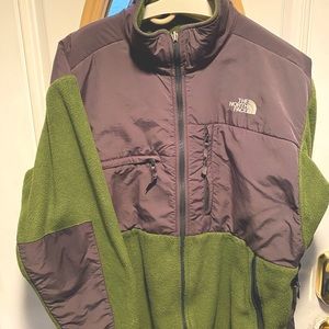 The North Face XL classic Denali fleece jacket